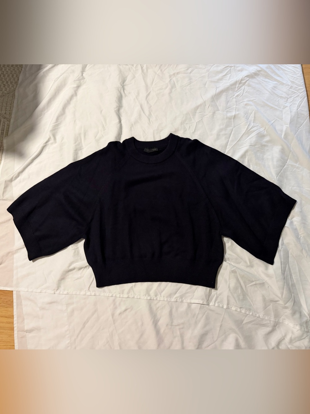 Zara Black Crewneck Short-Sleeve Sweater